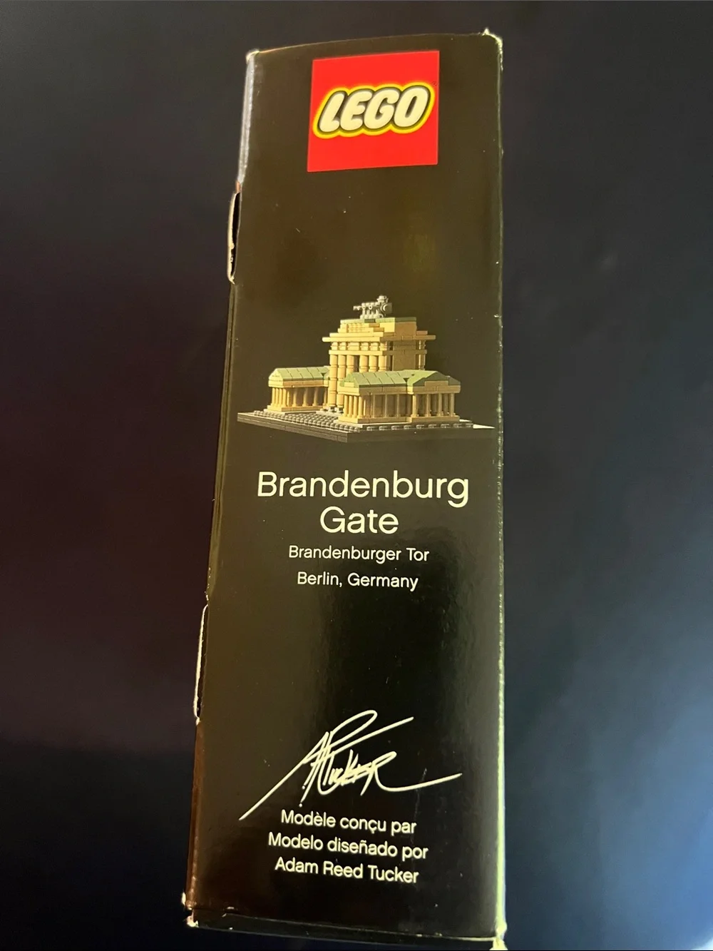 Retired Lego Architecture Brandenburg Gate New in box - box damaged